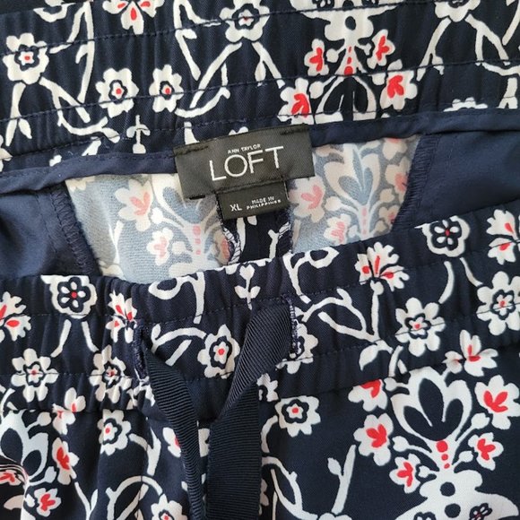 LOFT Black and Pink Floral Wide Leg Pants - Picture 4 of 6